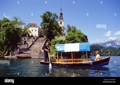 Blejski otok church pletna slovenia hi-res stock photography and images - Alamy