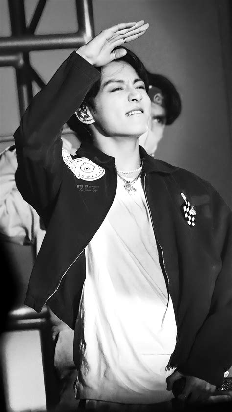 JUNGKOOK WALLPAPER HD [BTS PTD CONCERT 2022] | Jungkook, Celebrity ...