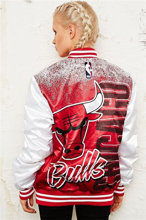 Mitchell Ness Chicago Bulls Varsity Jacket #chicagobulls | Chicago ...