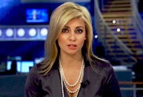 Biz Beauties — Amanda Drury hot financial news anchor for CNBC...