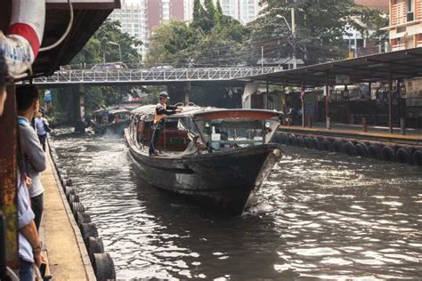 Bangkok: 4-Hour Food Tour with Klong Boat Ride | GetYourGuide