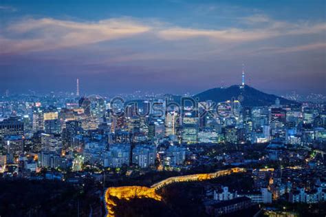 Seoul skyline in the night, South Korea - stock photo 643065 | Crushpixel