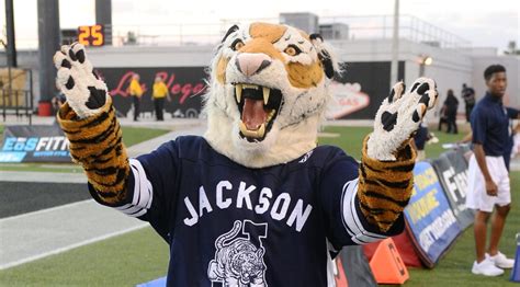 Jackson State mascot draws penalty for unsportsmanlike conduct - Los ...