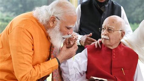 LK Advani turns 94: PM Modi greets longest-serving president, prays for ...