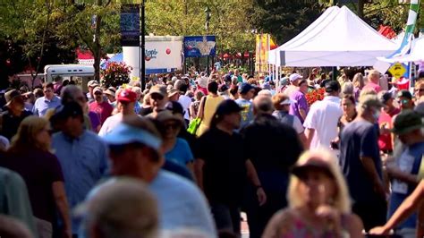 76th Annual NC Apple Festival kicks off with farmers boasting a bumper crop