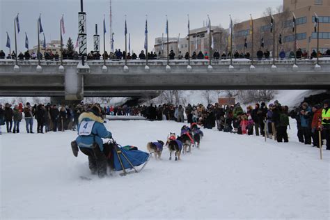 13 mushers sign up for 2023 Yukon Quest - Alaska Public Media