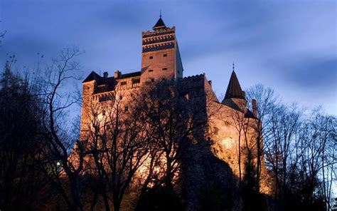 Take A Virtual Tour of the Castle That Influenced Dracula