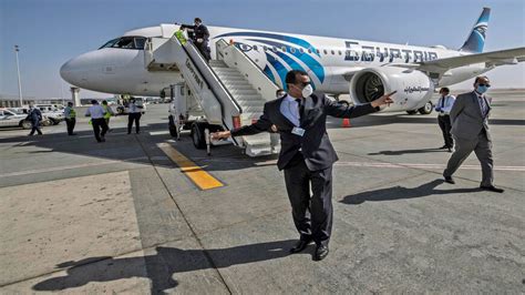 Russian observers set up at Egypt's airports - Al-Monitor: Independent ...