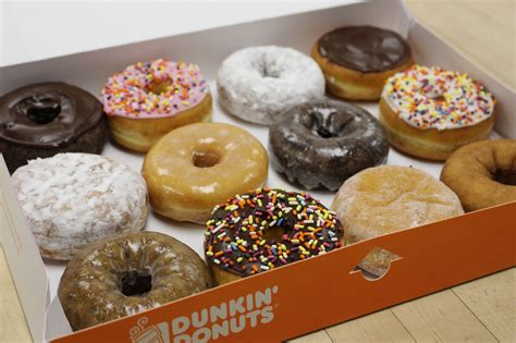 To Ring in the New Year, Dunkin' Donuts Removes Artificial Dyes from ...