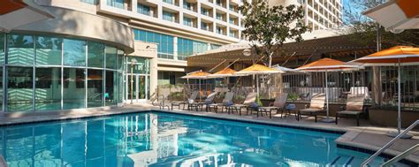 Woodland Hills Hotels in Warner Center | Warner Center Marriott ...