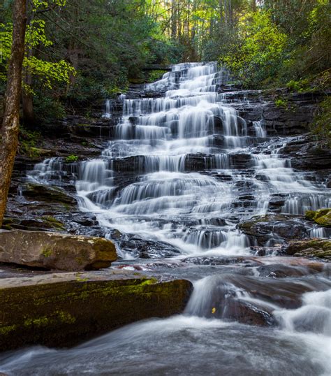 Check out Minnehaha Falls 'Laughing Water' in Minneapolis (PHOTOS ...