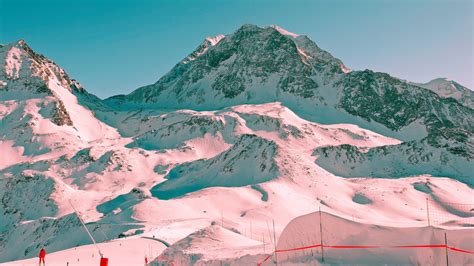 Discovering Les Arcs: A Comprehensive Guide to the four Les Arcs ski areas - domosno.com