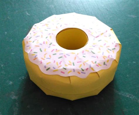 How to create a delightful doughnut favour box 🍩 | Box template, Templates, Box