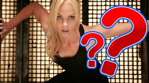 JIGSAW: Who is Laura Vandervoort Playing? - YouTube