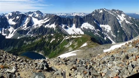 Sahale arm Mountain Photo by Karl Helser | 9:00 am 28 Jul 2013