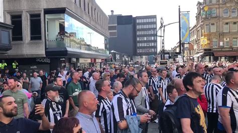 Newcastle United fans protest SportsDirect in song, hundreds gather ...