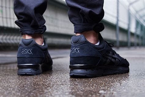 ASICS Gel Lyte V Triple Black - Sneaker Bar Detroit