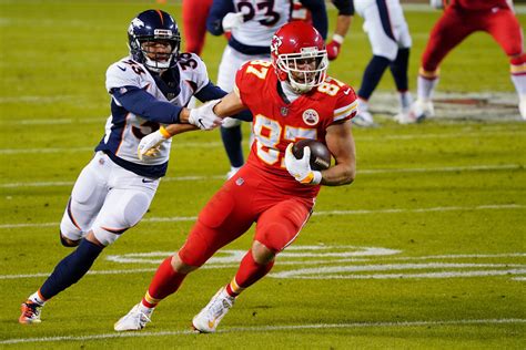 Travis Kelce on Week 13 Win over Broncos: 'Hats Off to the Raiders' - Sports Illustrated Mile ...