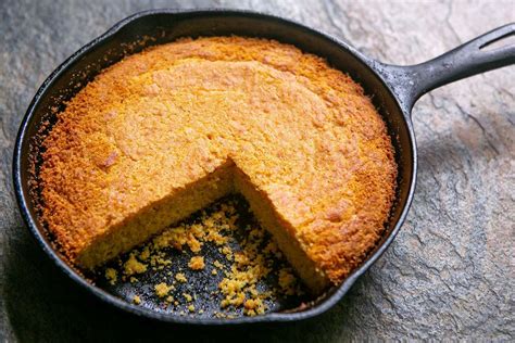 Cornbread Recipe {Southern-Style}