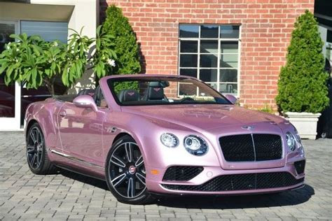 Perfect shade of pink for a Bentley with the perfect interior | Pink ...