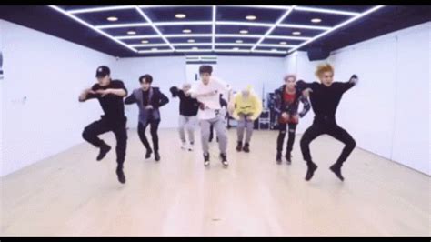 Ateez Answer Dance Practice GIF - Ateez Answer Dance Practice ...