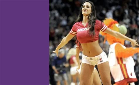 NBA Cheerleader Salary in 2022 【Complete Details】 - CareerExplorer