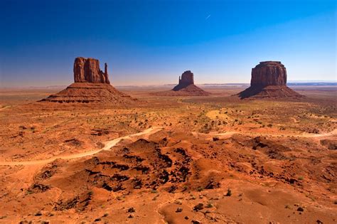 Images Cart : Monument Valley, Utah