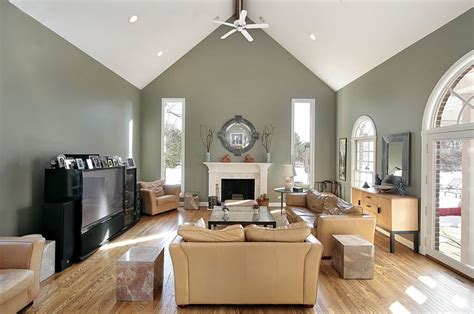 Vaulted+Ceiling+Paint+Ideas | Vaulted Ceiling Interior Painting | Vaulted ceiling living room ...