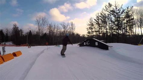 snowboarding chicopee 2015 - YouTube