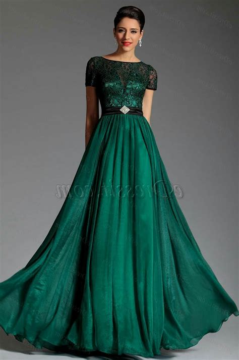 Pin by LifeNew on OUR WEDDING | Green evening gowns, Dark green prom ...