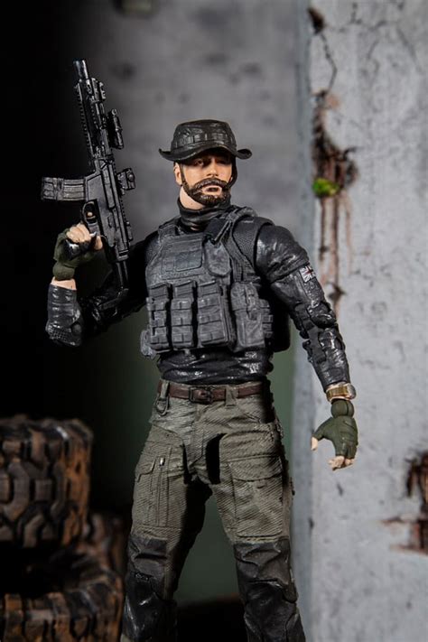 Pre-Orders Go Live For "Call Of Duty" Captain Price McFarlane Figure