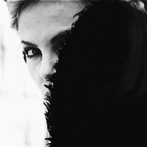 . Ravenna Snow White, Queen Ravenna, Black And White Gif, Fashion ...