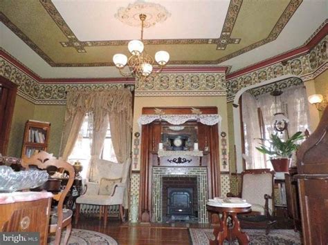 1887 Restored Queen Anne Victorian In York Pennsylvania — Captivating ...