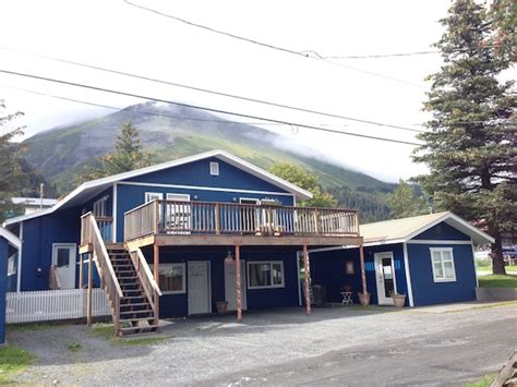 Book Sea Treasures Inn in Seward | Hotels.com