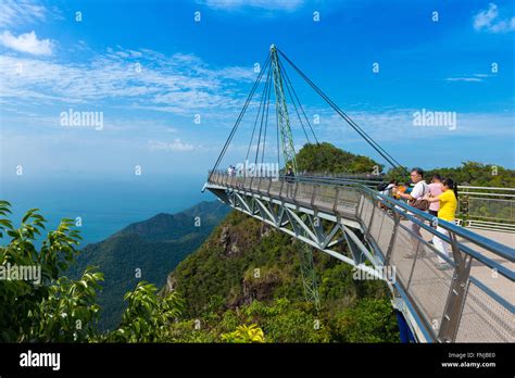 People On Hanging Sky Bridge, Langkawi Stock Photo - Alamy