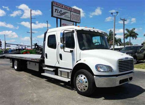 Freightliner BUSINESS CLASS M2 106 22FT JERRDAN ROLLBACK TOW TRUCK. . 22NGAR6T-LP-W (2016 ...