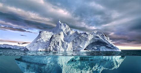 L'effondrement des blocs de glace en Antarctique déclenche des doubles tsunamis