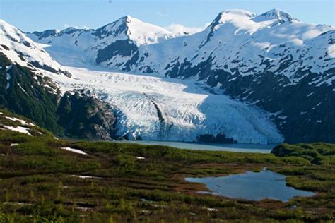 Hiking In Alaska – 7 Best Hikes In Alaska