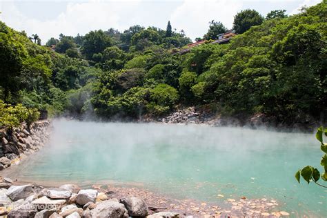 Day Trip to Beitou Hot Springs (and an Unexpected Taiwanese Feast)