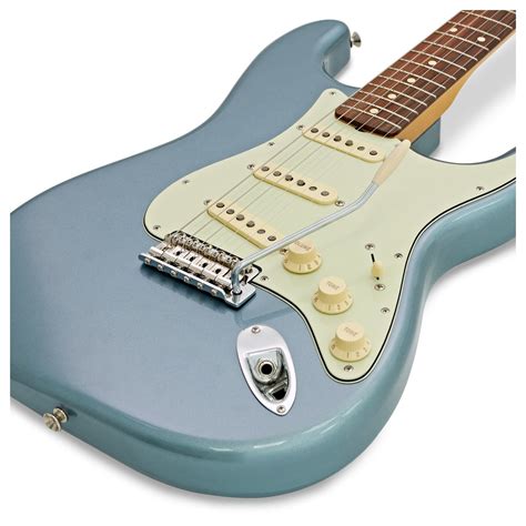 Fender Vintera 60s Stratocaster PF, Ice Blue Metallic at Gear4music