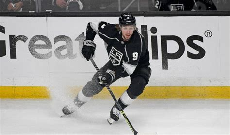 LA Kings Season Review: Adrian Kempe