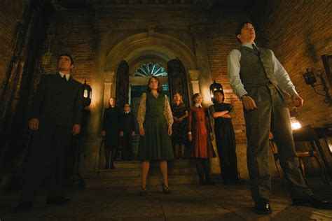 “A Haunting in Venice” review: Kenneth Branagh scares up his best ...