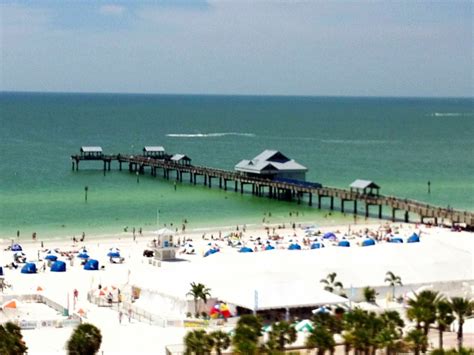 Pier House 60 Marina Hotel | Pier house, Beach town, Clearwater beach