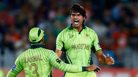 Pakistan fast bowler Mohammad Irfan ruled out of rest of World Cup ...