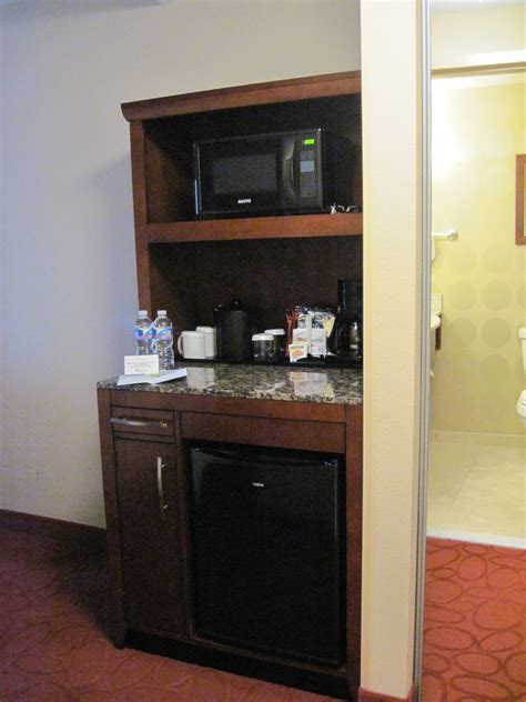 Travel Reviews & Information: Milwaukee airport (MKE) / Hilton Garden Inn