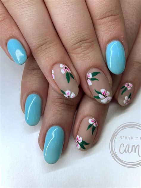 40 Flowers Nails Design Trends For Spring 2020 - Flymeso Blog | Lavender nails, Floral nail ...