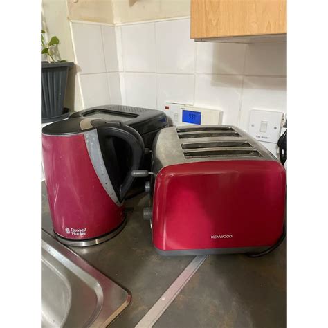 Red kettle and toaster set | in Gosforth, Tyne and Wear | Gumtree