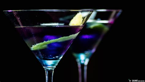 Blue Moon Martini Drink Recipe | Bryont Blog