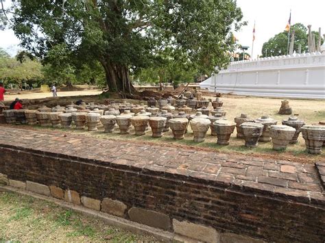 Anuradhapura - Ruins (7) | Anuradhapura | Pictures | Sri Lanka in ...