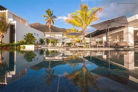 50 villas in mauritius With private pool